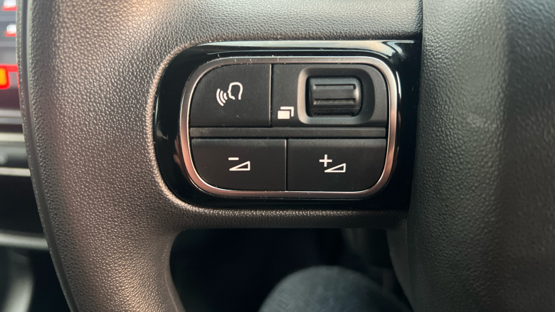 Citroen C3 1.2 PureTech Plus 5dr Petrol Hatchback